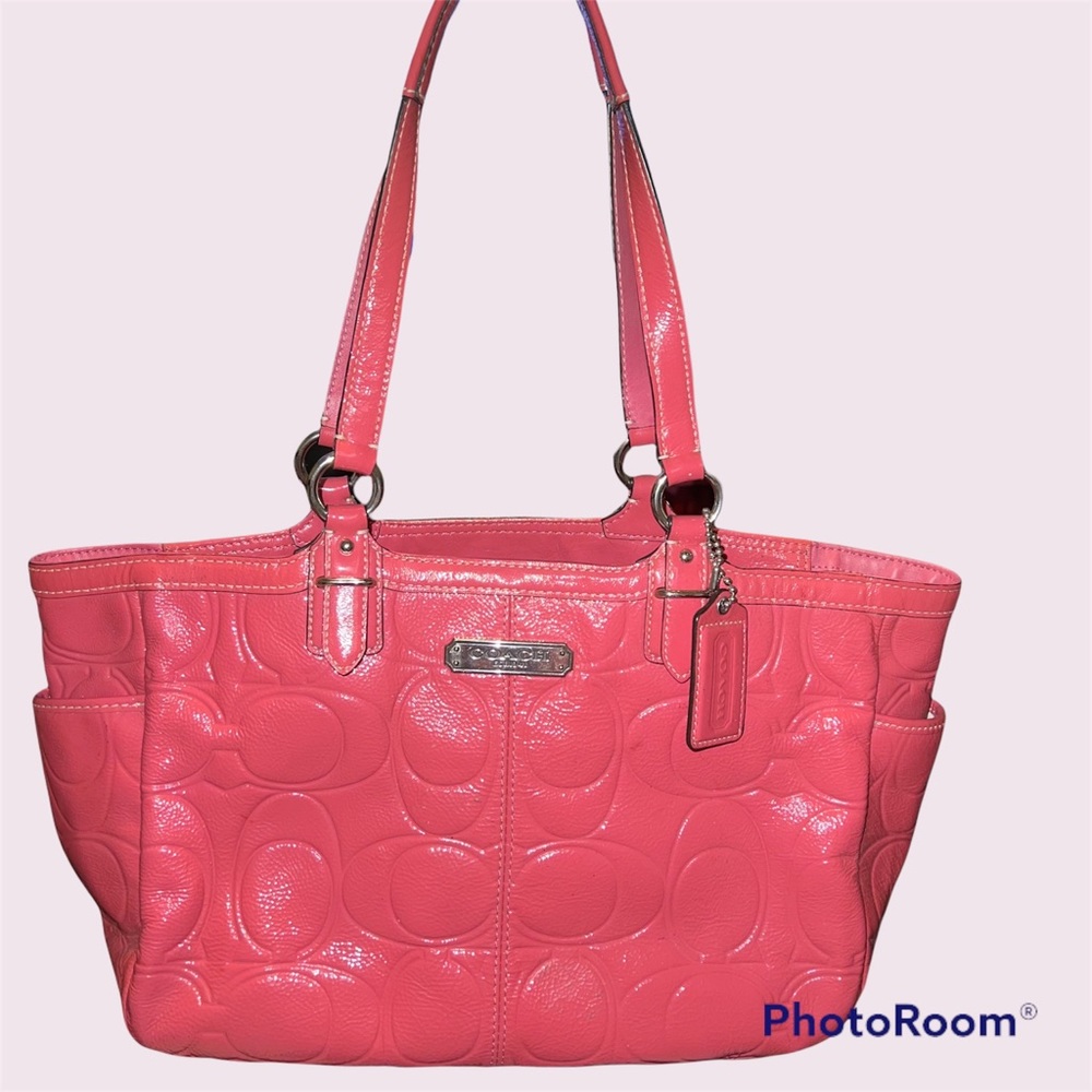 Pink patent leather Y2K Coach purse